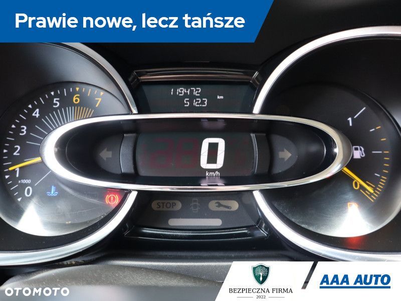 Renault Clio - 12