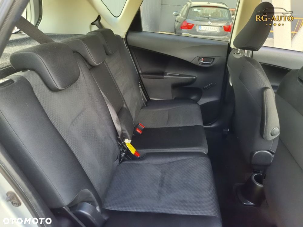 Toyota Verso S - 23