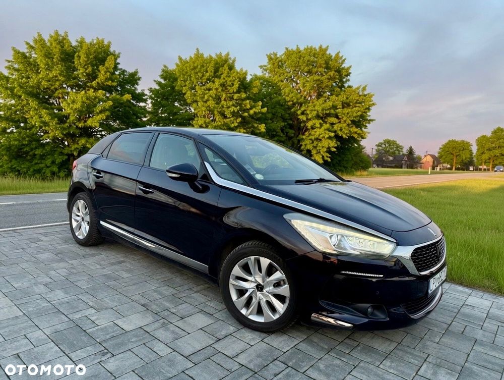 Citroën DS5 Hybrid4 EGS6 SportChic - 28