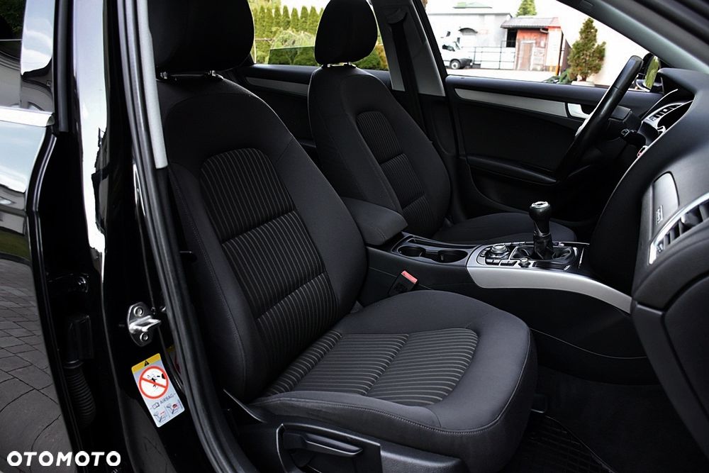 Audi A4 Avant 2.0 TDI DPF quattro Attraction - 35
