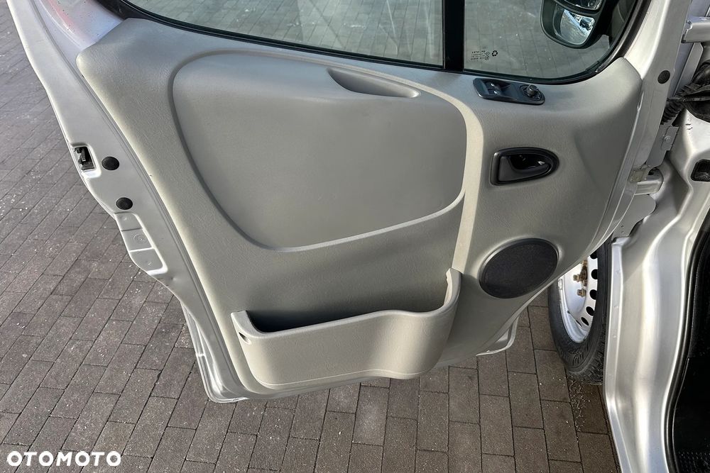 Renault Trafic II L2H1 - 18