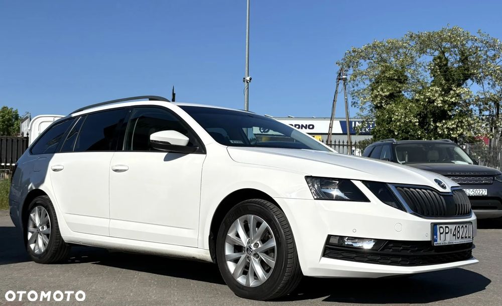 Skoda Octavia 1.6 TDI Ambition - 3