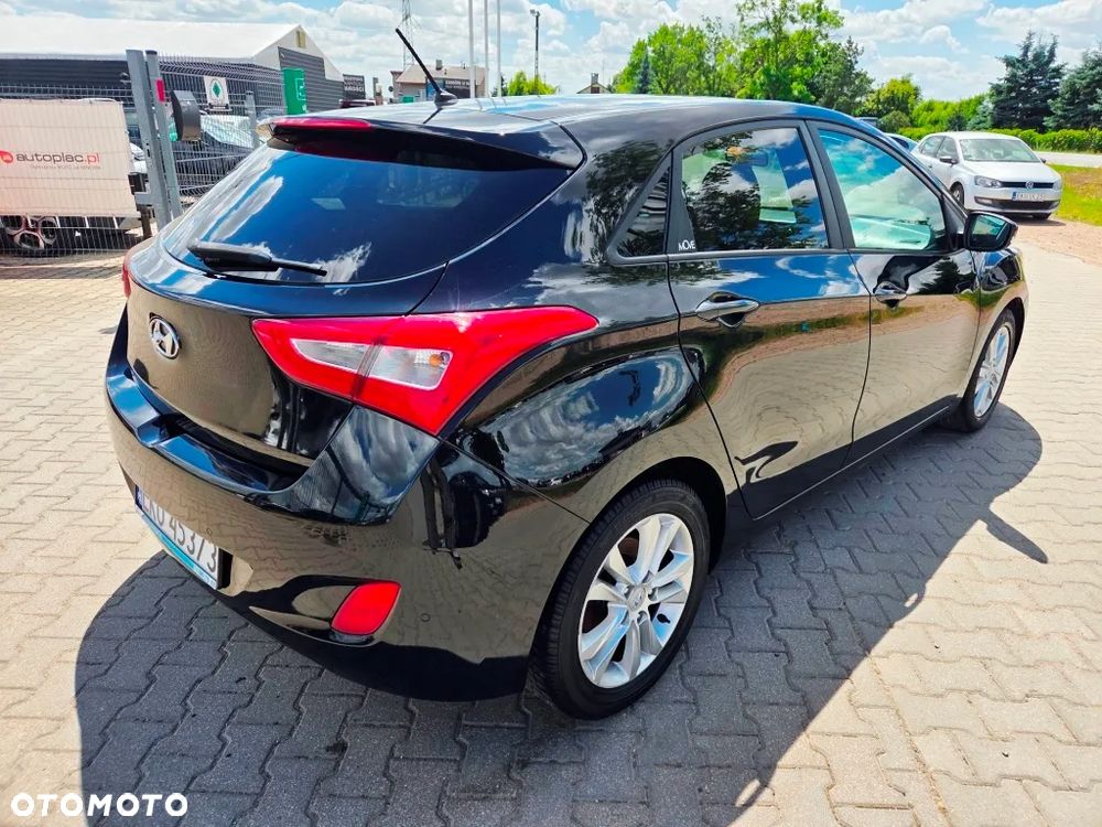 Hyundai i30 1.6 GDI Comfort - 9