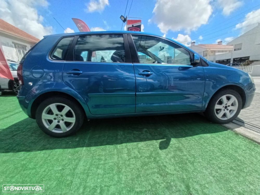VW Polo 1.4 TDi Confortline - 4