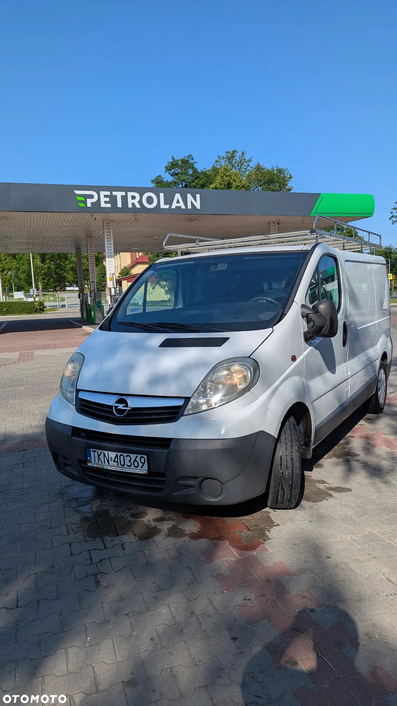 Opel Vivaro - 1