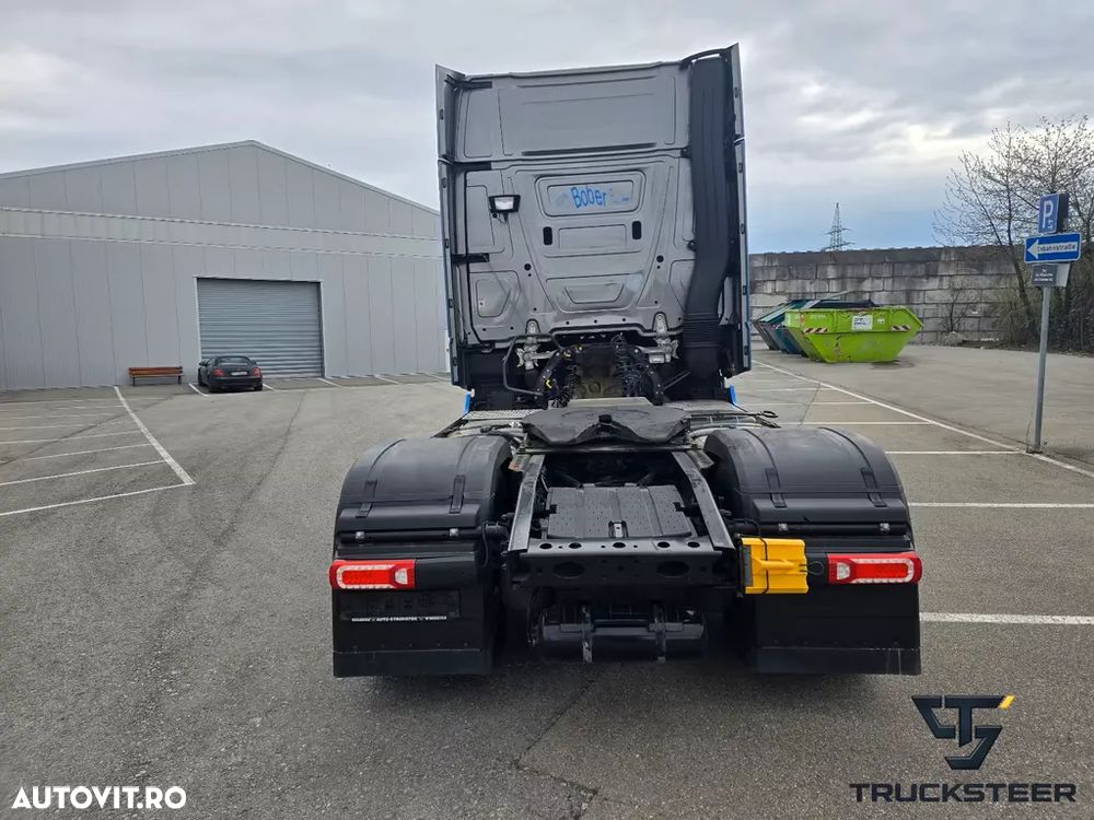 Mercedes-Benz Actros 1851 | Euro 6 | GigaSpace | Retarder | AMG Style - 8
