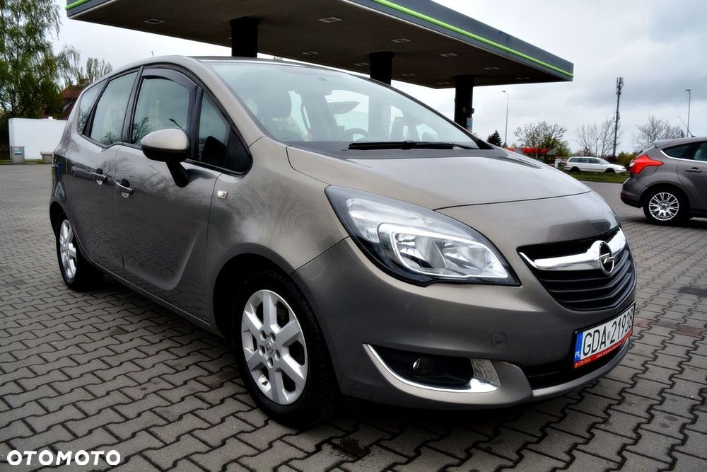 Opel Meriva 1.4 T Essentia S&S - 3