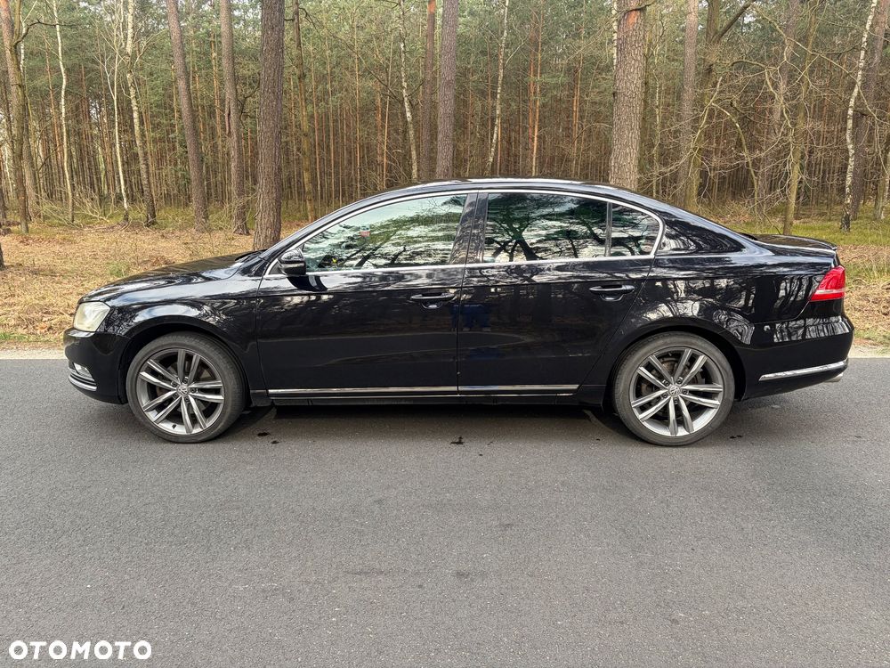 Volkswagen Passat 2.0 TDI 4Mot Highline DSG - 7