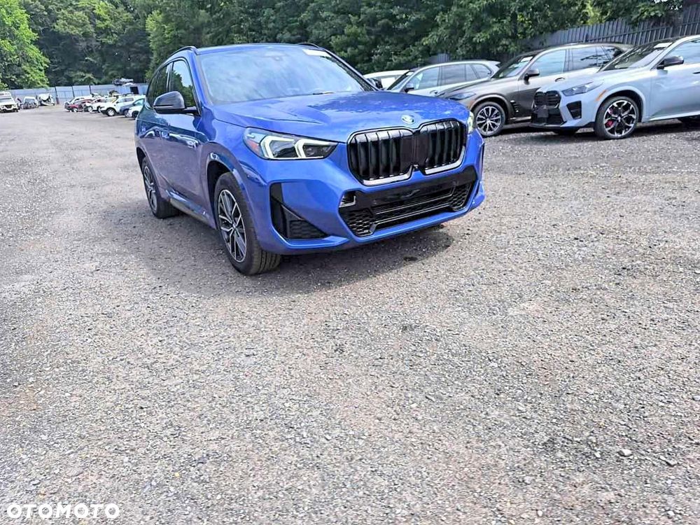 BMW X1 xDrive23i M Sportpaket - 6