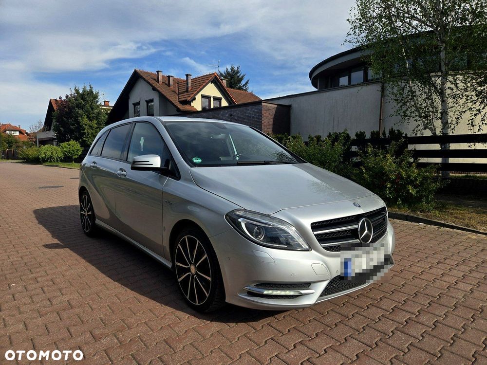 Mercedes-Benz Klasa B - 2