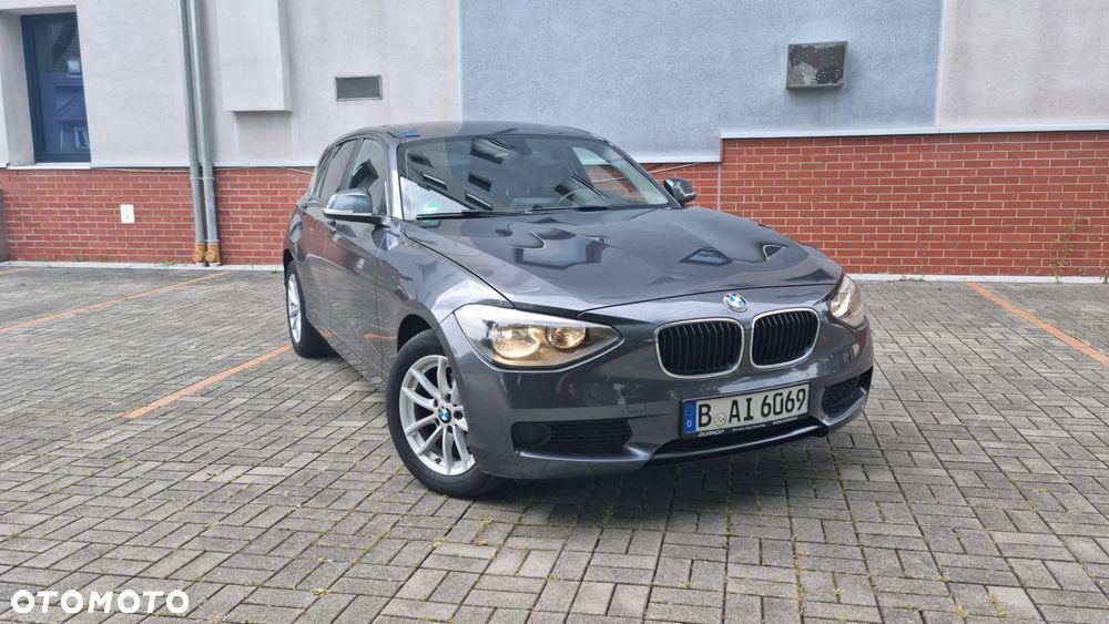BMW Seria 1 118i Sport Line - 7