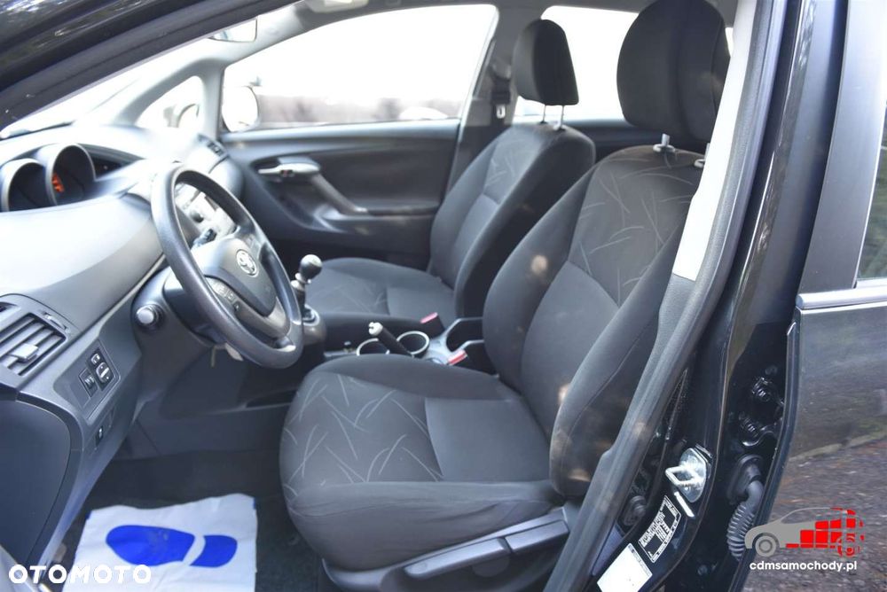 Toyota Verso 1.6 5-Sitzer Comfort - 13