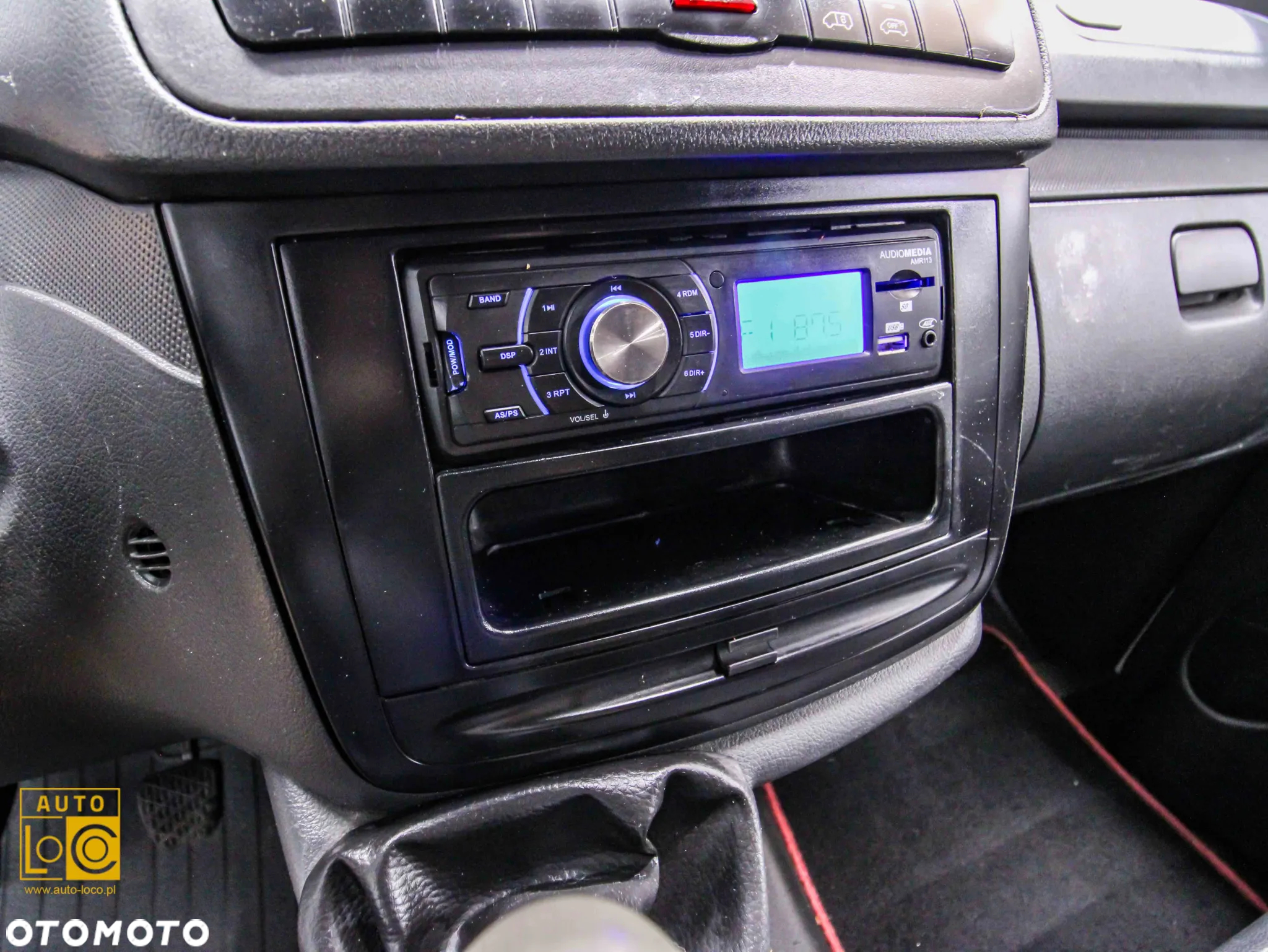 Mercedes-Benz VITO FURGON - 15