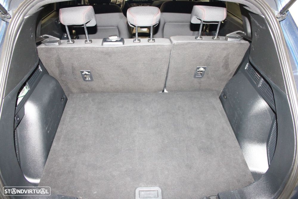 Ford Kuga 1.5 TDCi EcoBlue Titanium Aut. - 33