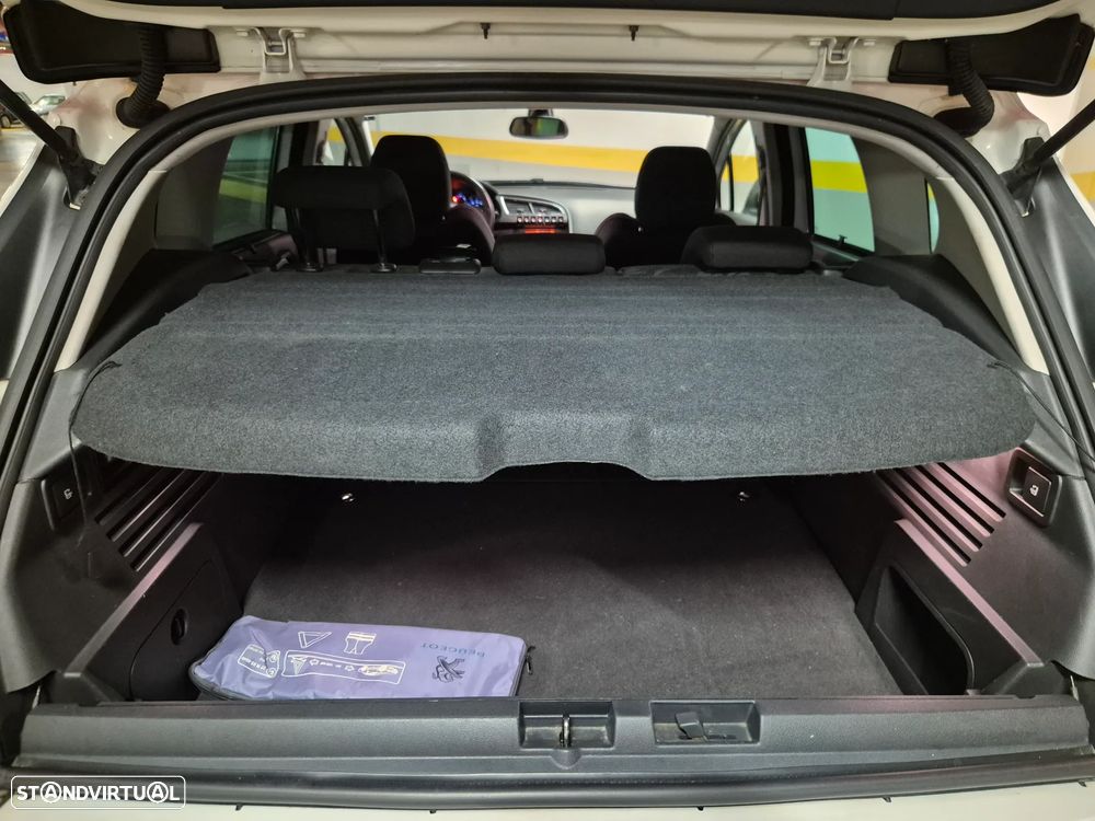 Peugeot 3008 1.6 HDi Style - 33