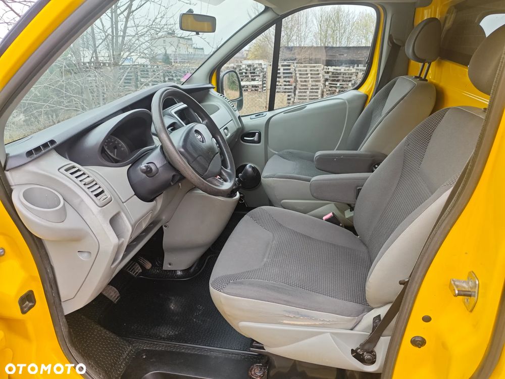 Opel Vivaro - 5
