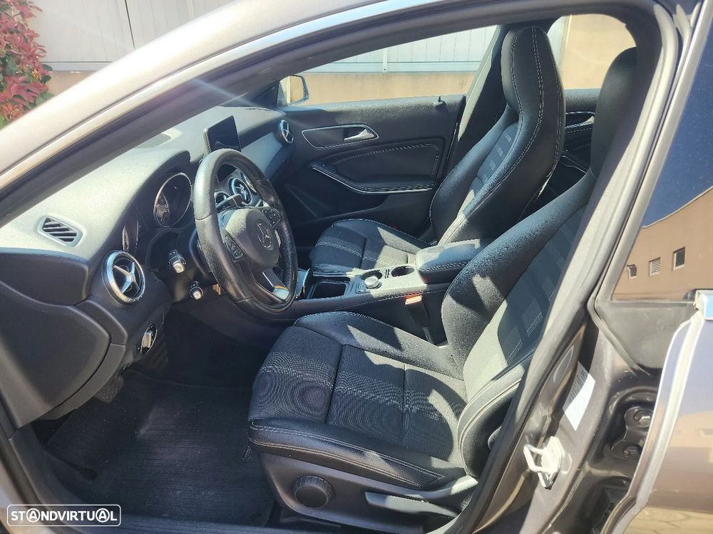 Mercedes-Benz CLA 200 d Shooting Brake Urban Aut. - 6