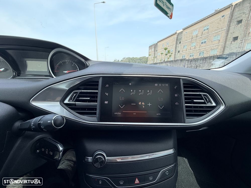 Peugeot 308 SW 1.6 BlueHDi Allure J18 EAT6 - 6