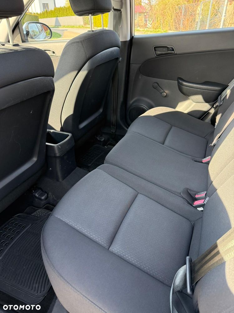 Hyundai i30 i30cw 1.4 blue Comfort - 13