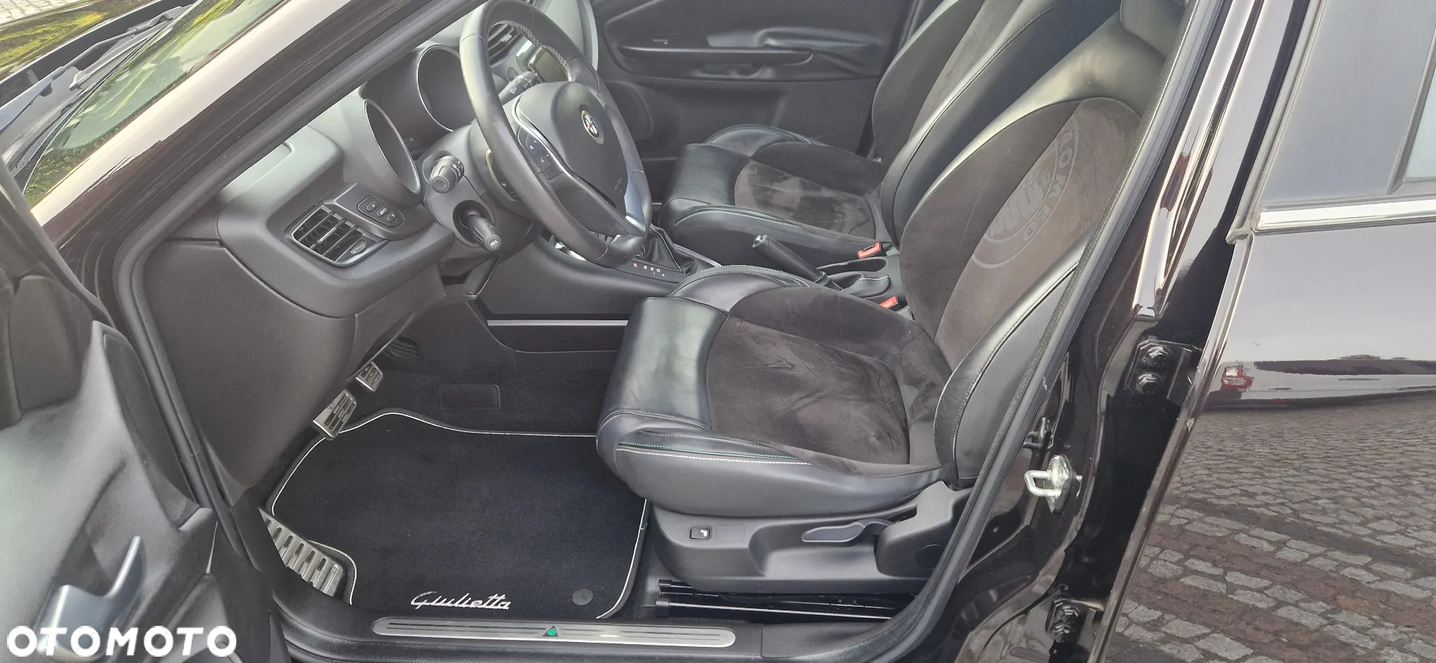 Alfa Romeo Giulietta 1750 TBi Veloce TCT - 16