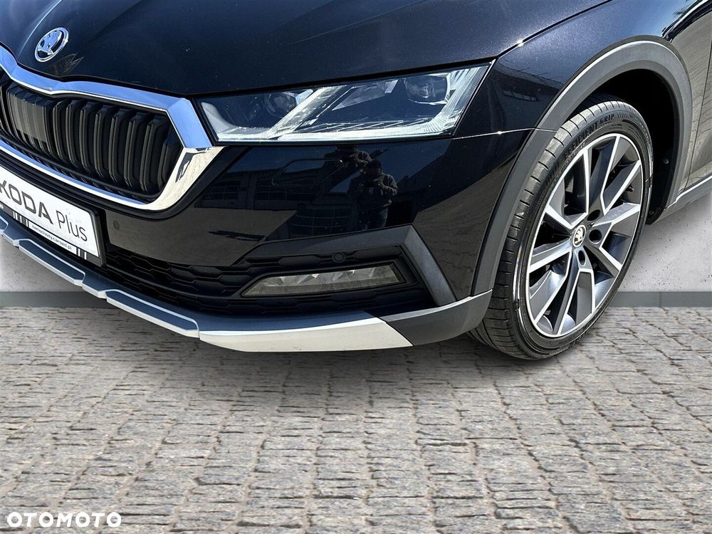 Skoda Octavia 2.0 TDI 4x4 Scout DSG - 36