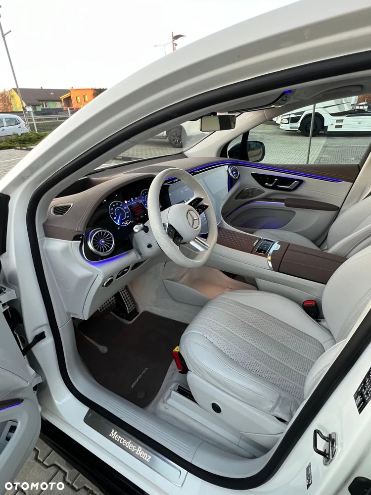 Mercedes-Benz EQS - 13