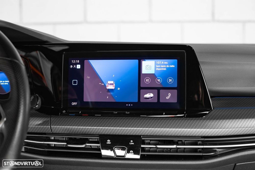 VW Golf Variant 2.0 TDi R-Line DSG - 14