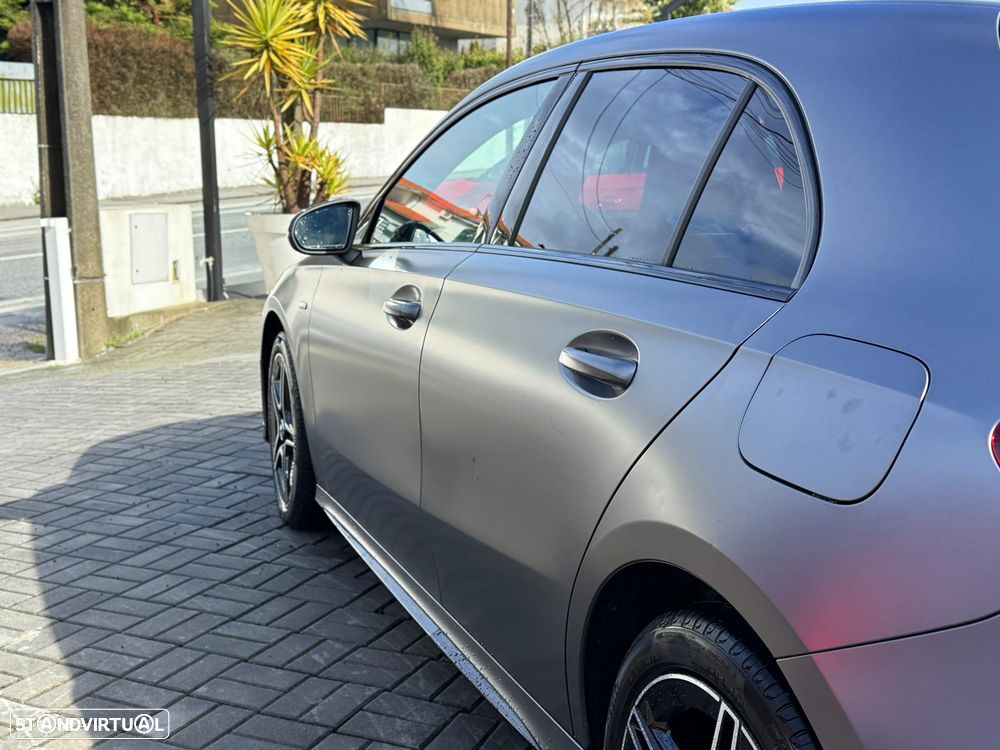 Mercedes-Benz A 250 e AMG Line - 7