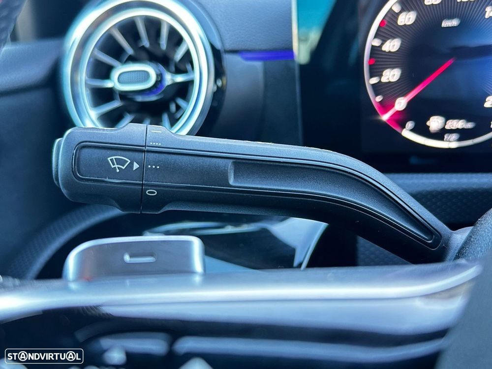 Mercedes-Benz A 180 Limousine d AMG Line Aut. - 19