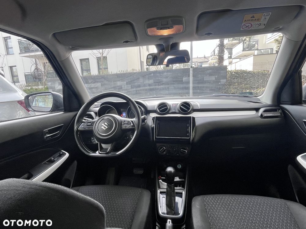 Suzuki Swift 1.2 Dualjet SHVS Premium Plus CVT - 7