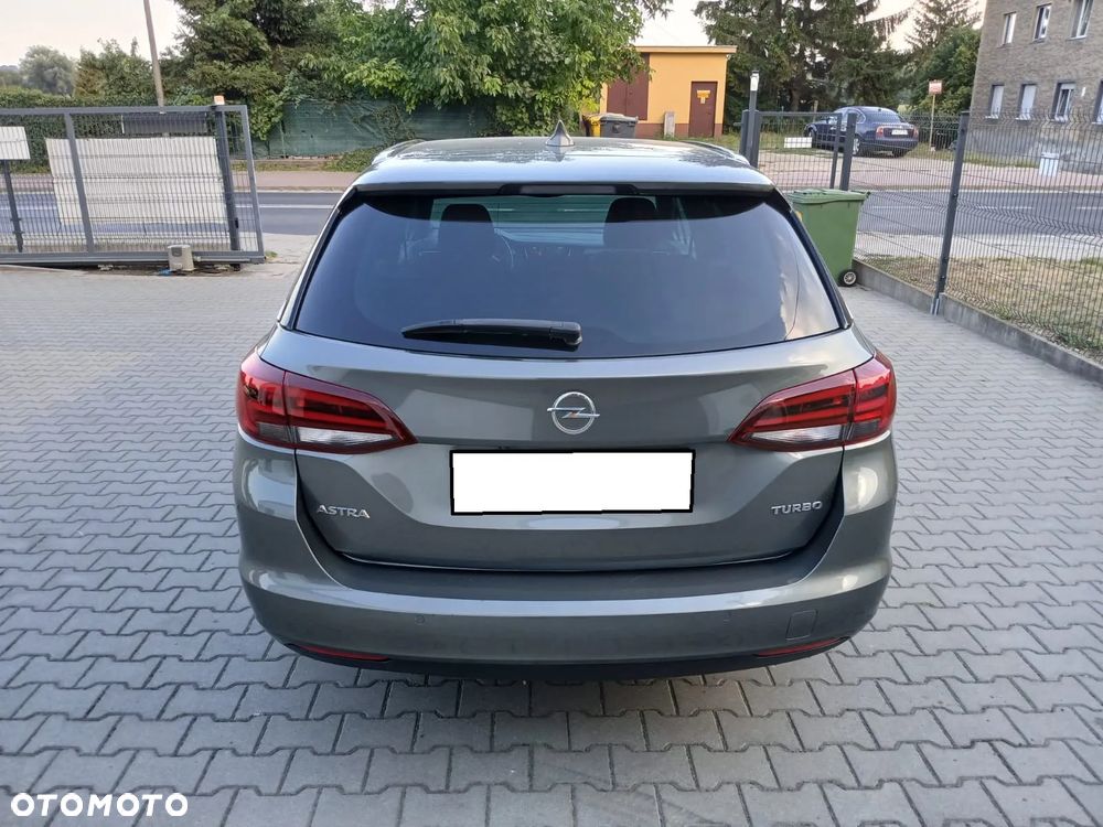 Opel Astra 1.4 Turbo Innovation - 18