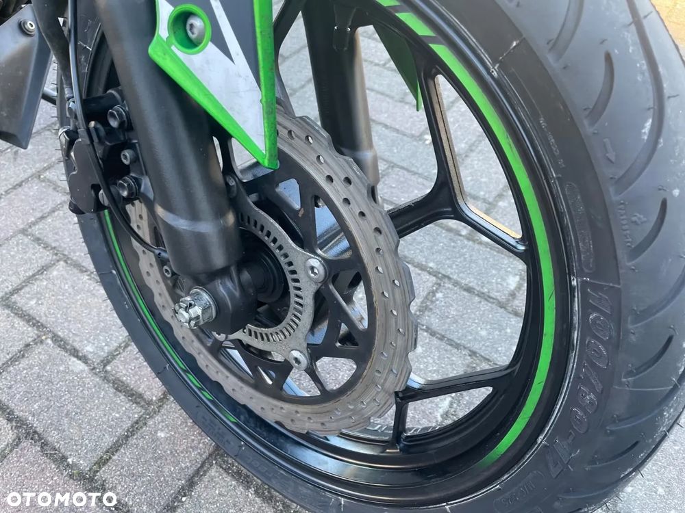 Kawasaki Z - 8