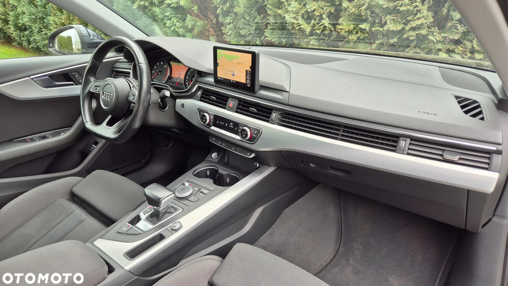 Audi A4 2.0 TFSI ultra Sport S tronic - 24