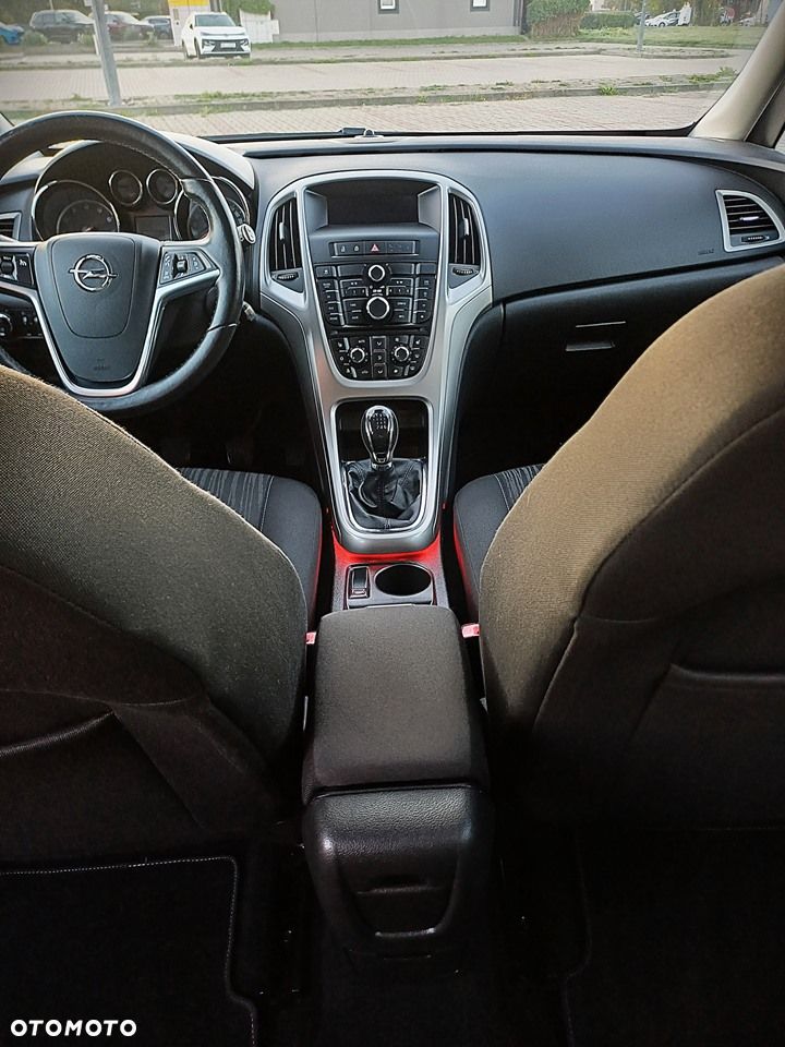 Opel Astra 1.4 Turbo Innovation - 29