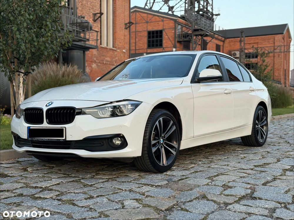 BMW Seria 3 320i Edition Luxury Line Purity - 1