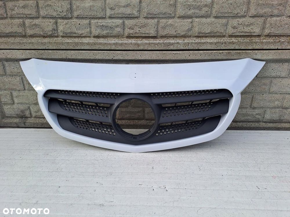 MERCEDES CITAN W415 GRILL ATRAPA ZDERZAK PRZÓD - 1