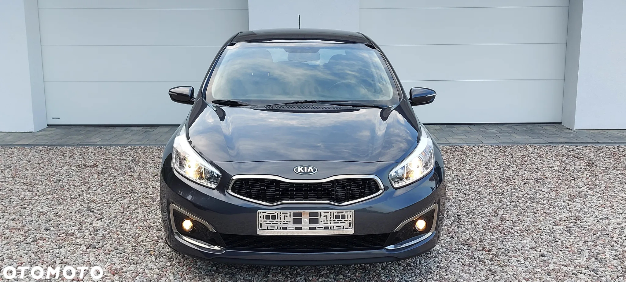 Kia Ceed Cee'd 1.6 CRDi M - 16