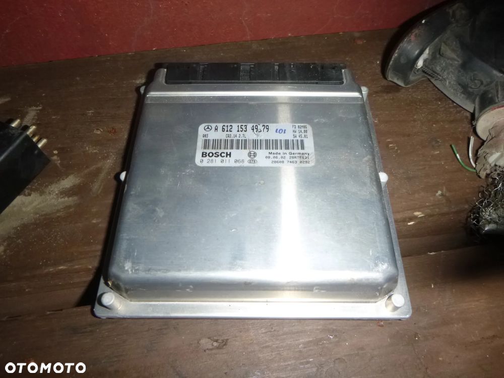 STEROWNIK SILNIKA MERCEDES W203 2,7CDI