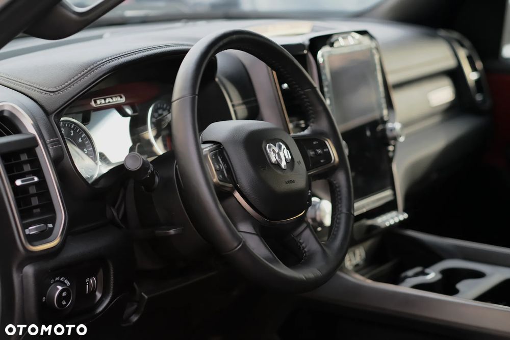 RAM 1500 - 26
