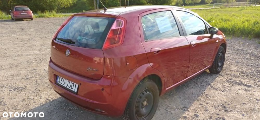 Fiat Grande Punto Actual 1.4 8V Estiva Blue&Me - 10