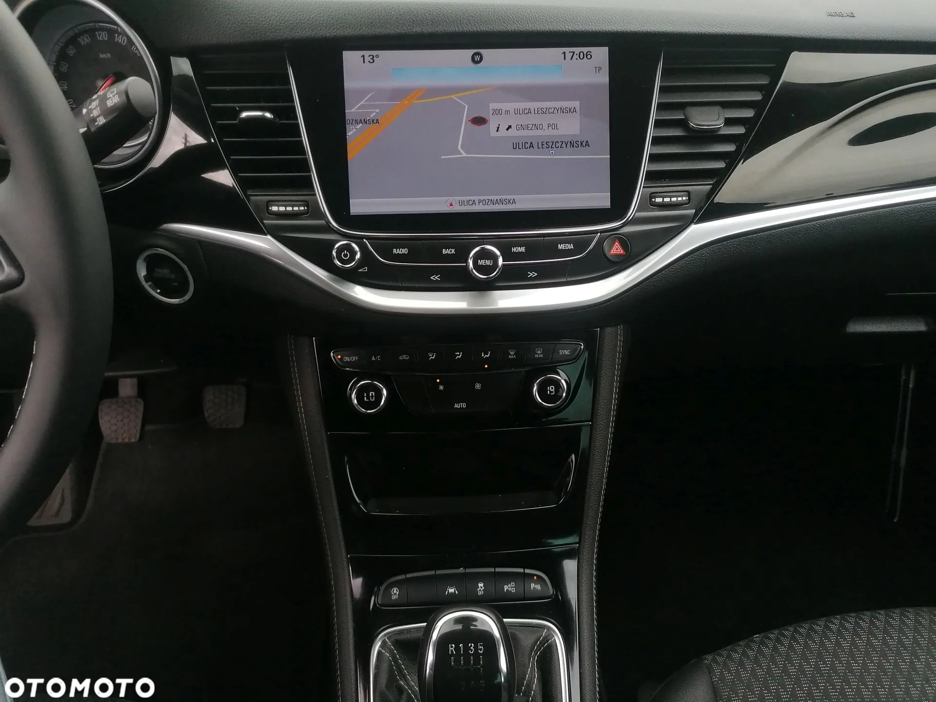 Opel Astra 1.4 Turbo Dynamic - 18