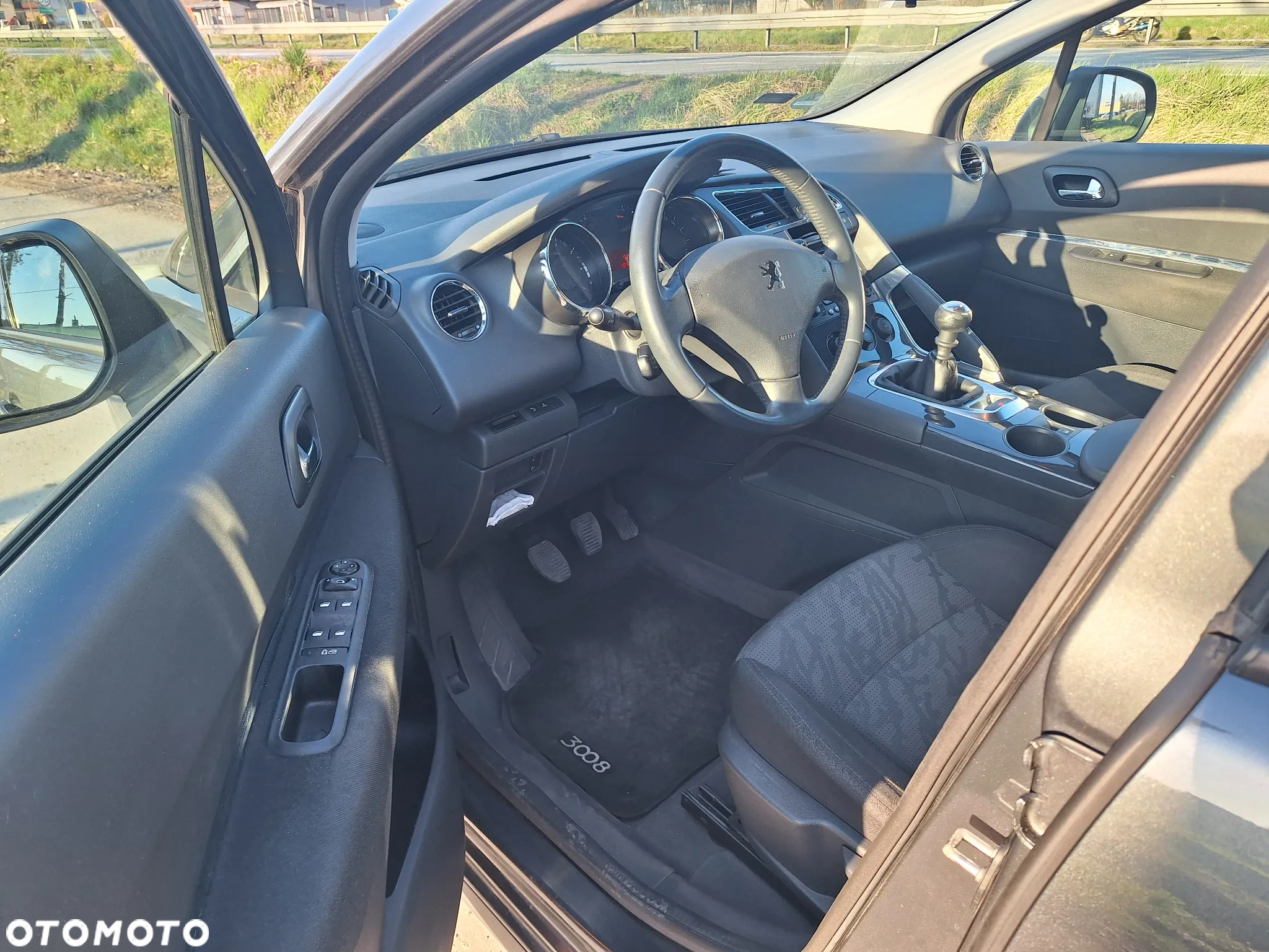 Peugeot 3008 1.6 THP Active - 9