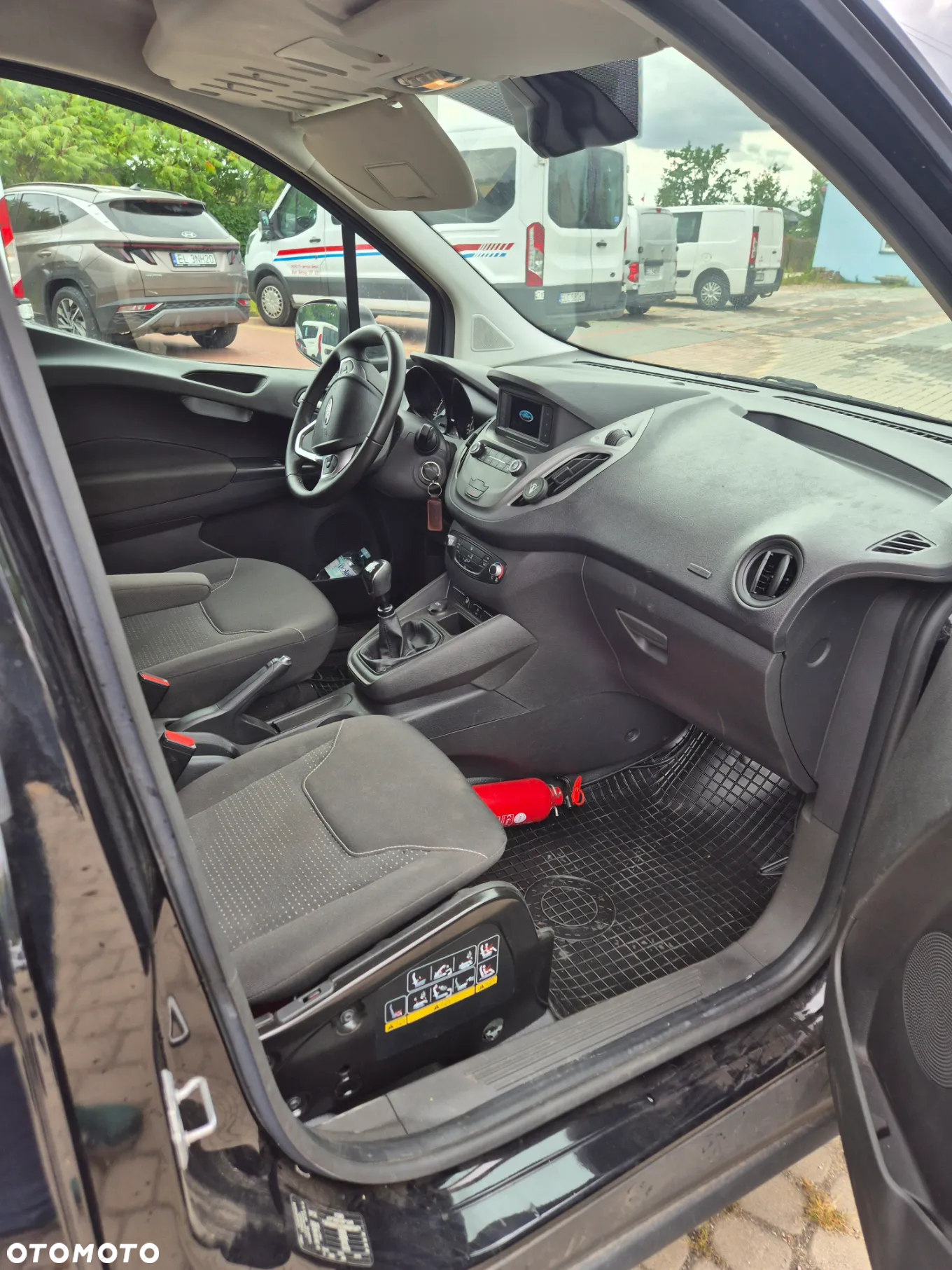 Ford TRANSIT COURIER - 10