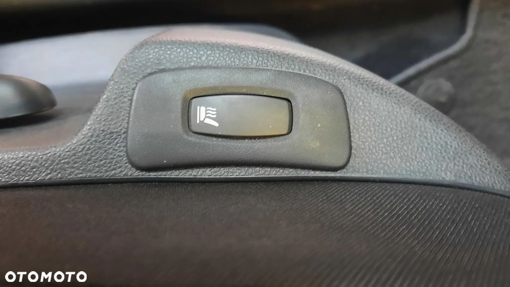 Renault Captur (ENERGY) TCe 90 LIFE - 14