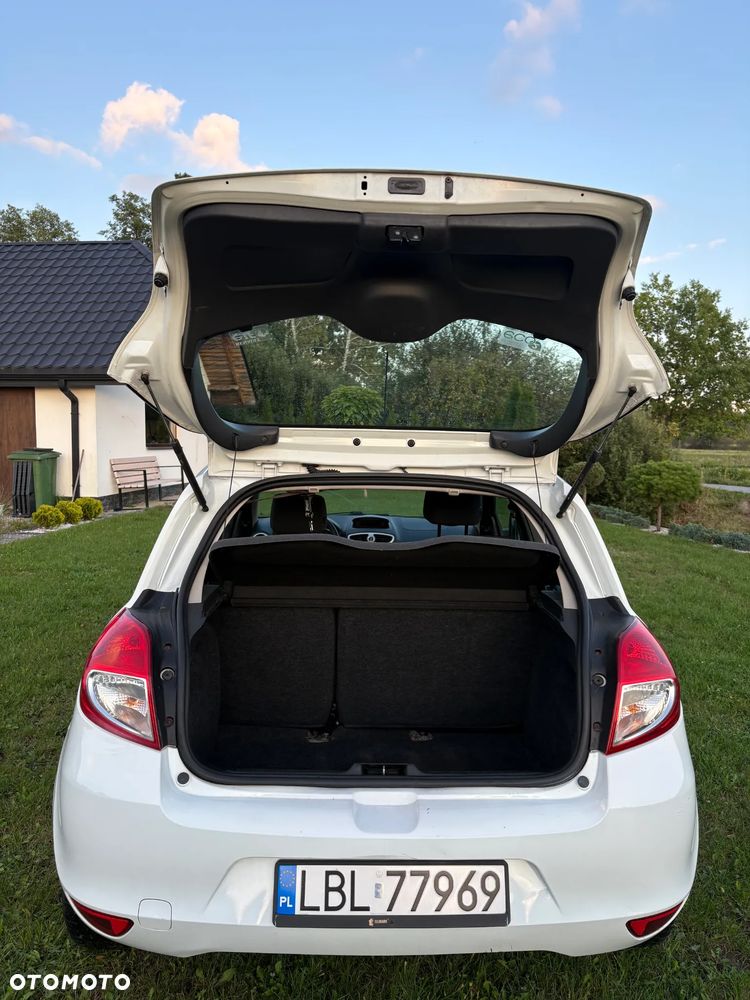 Renault Clio 1.5 dCi Alize - 8