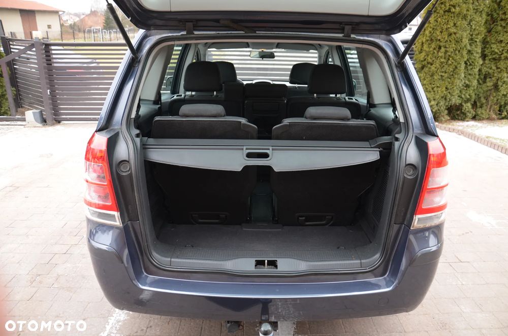Opel Zafira 1.9 CDTI Edition - 19