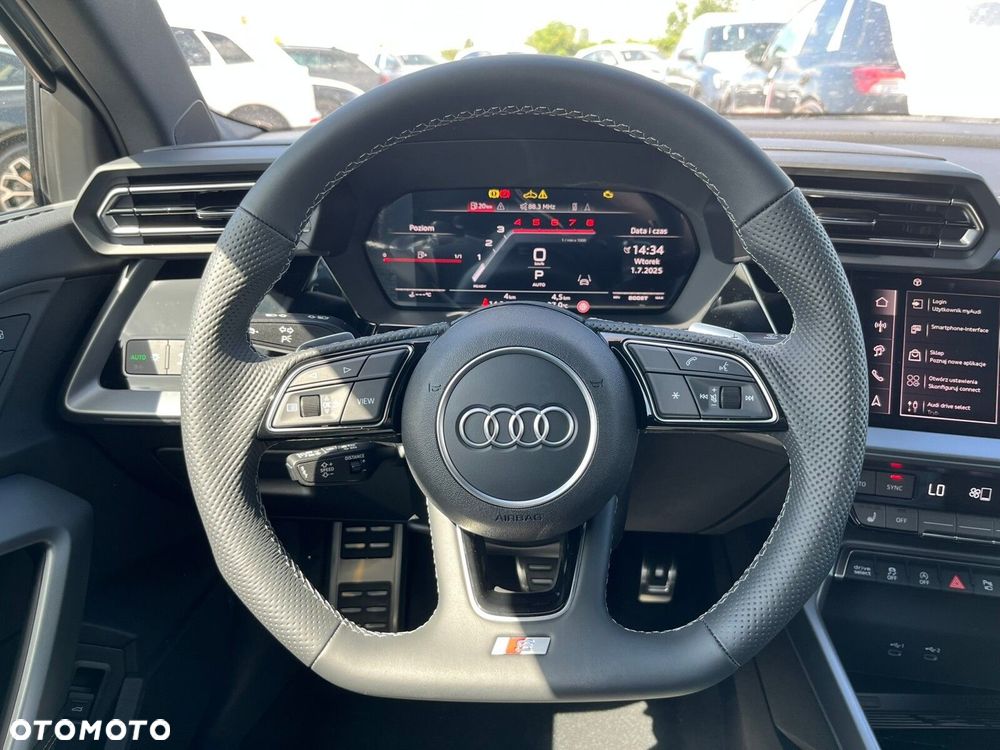 Audi S3 Limousine - 12