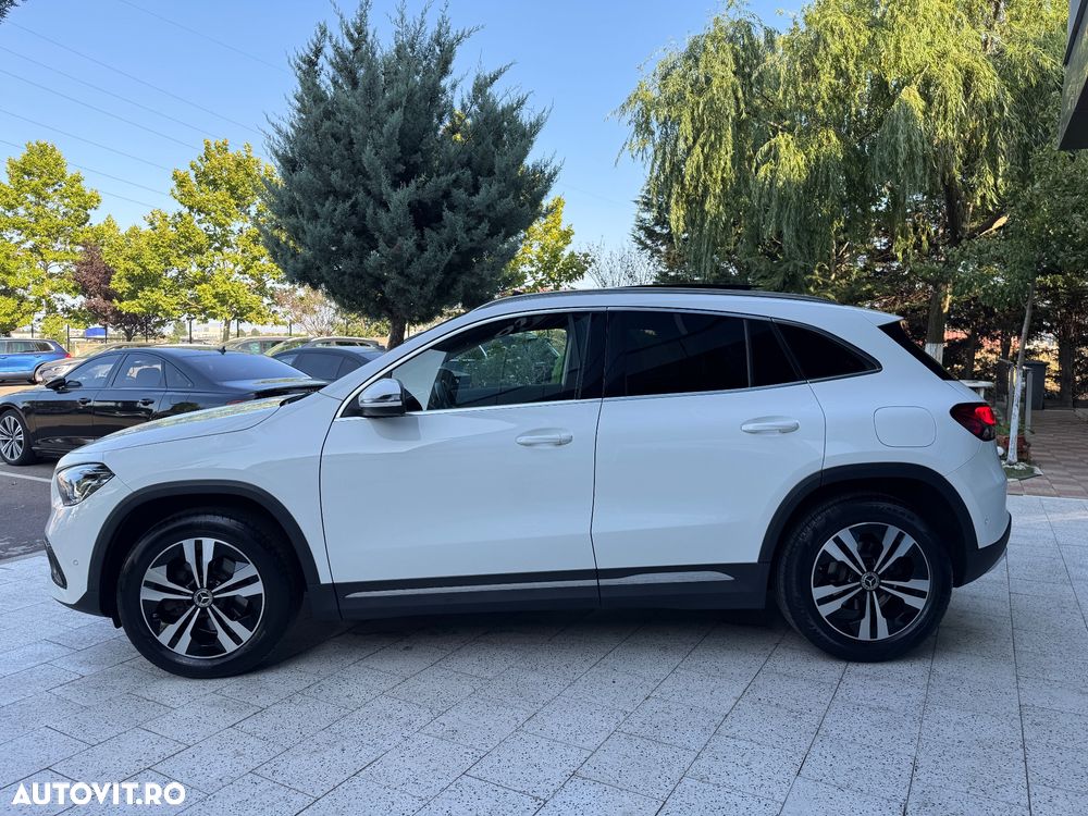 Mercedes-Benz GLA 200 d 8G-DCT - 17