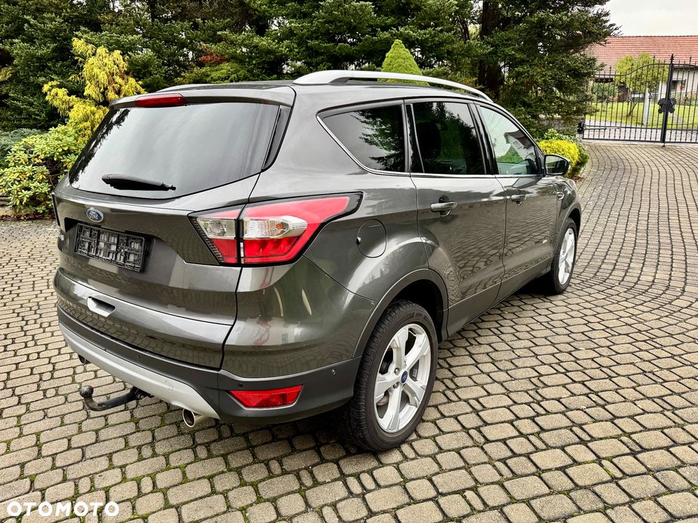 Ford Kuga 2.0 TDCi 4WD Titanium - 4