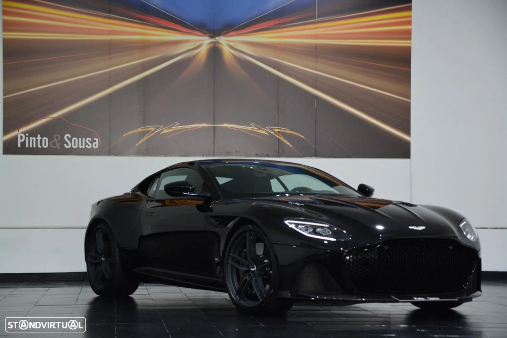Aston Martin DBS Coupe Superleggera - 23